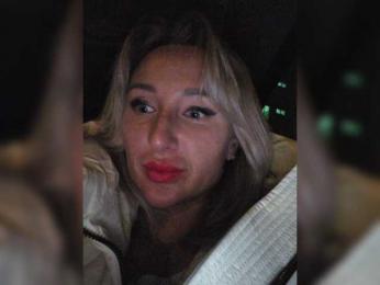 ARotikA1 webcam model stream image