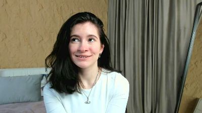 JosefinaPine webcam model stream image