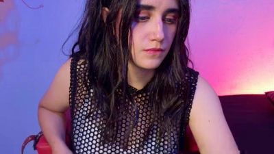 elowen_halley1 webcam cam4 model stream image