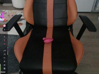 crystalyss webcam model stream image