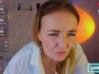 Angelina-Relax webcam model stream image