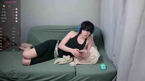 LeonBoykisser webcam model stream image