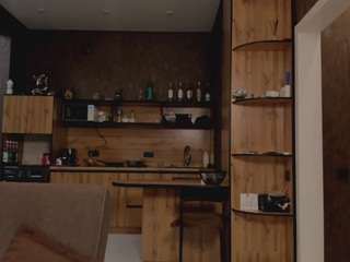 model-mike webcam model stream image