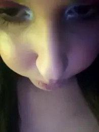 youka_tr webcam stripchat model stream image