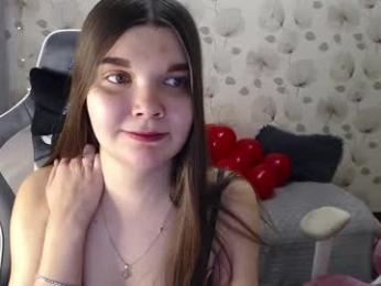 kiss_tori_ webcam model stream image