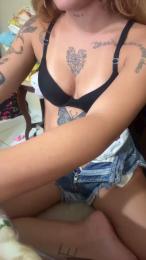 Angel_hot35 webcam model stream image