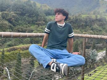 FelipeArias webcam model stream image