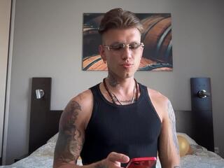 Richie Grey webcam model stream image