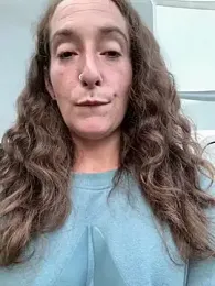 Mini_And_The_Bear webcam model stream image