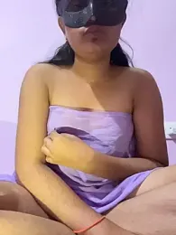 TeluguIshu_teen20 webcam stripchat model stream image