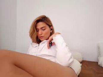 skyamber8v2 webcam chaturbate model stream image