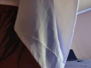 laurensaenz webcam model stream image