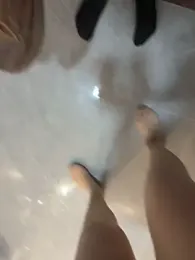 qwe522522 webcam model stream image