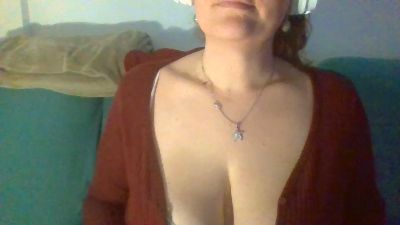 Trans_Alican webcam model stream image