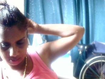 Anshia webcam model stream image