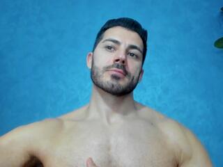 Cutler Q webcam model stream image