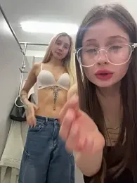 mmelicious webcam stripchat model stream image