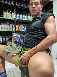 Paul22cm- webcam model stream image