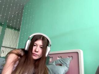 Corrina Adderley webcam model stream image