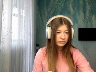 Corrina Adderley webcam model stream image