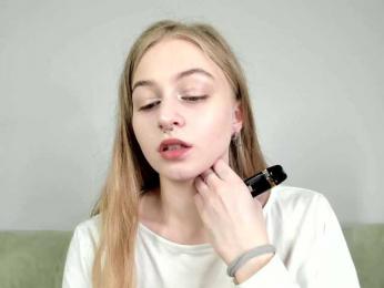 MiaMeowa webcam model stream image