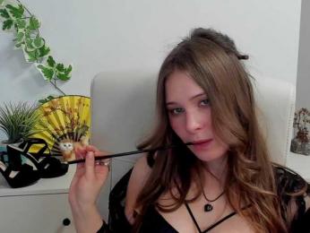 LanaSensitive webcam model stream image