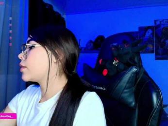 Nicorobin webcam model stream image