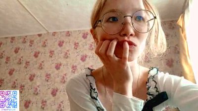 EarleneDonivan webcam cam4 model stream image