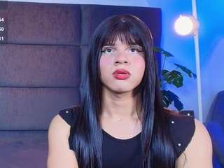 valentino-moon webcam camsoda model stream image