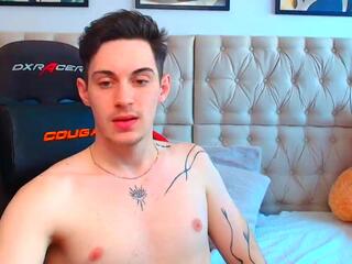 Rovan Bean webcam model stream image