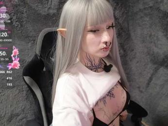 YoungAlice1 webcam bongacams model stream image