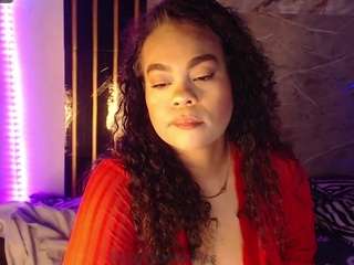 khloesmalls webcam model stream image