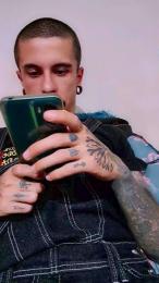 aaronbigdickxxx webcam model stream image