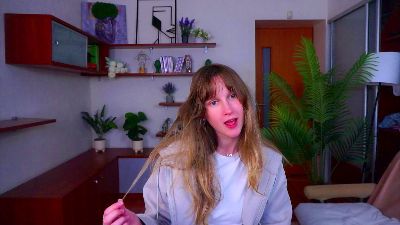 TarraBuckmaster webcam model stream image