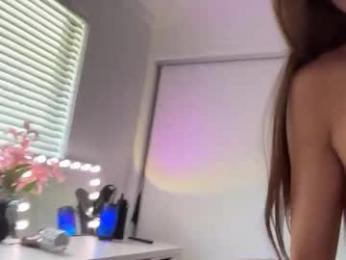 novamills webcam model stream image