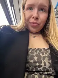 Liza_risky webcam stripchat model stream image