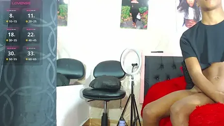 k_stormi_ webcam model stream image