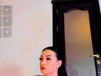 Moona-One webcam bongacams model stream image