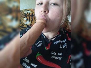 Sweet_Symphony webcam model stream image