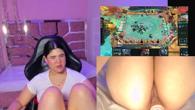 SariBloomy webcam model stream image