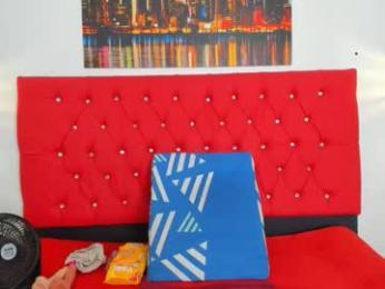 sweet__mature webcam model stream image