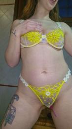 sexyy_naughty webcam cam4 model stream image