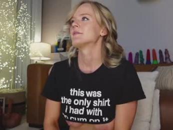 taylor_love_303 webcam chaturbate model stream image