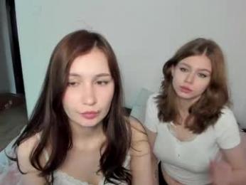 eumomino webcam chaturbate model stream image