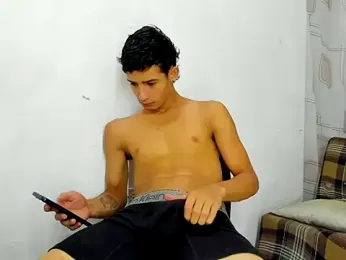 ZADQUIELHOT webcam model stream image