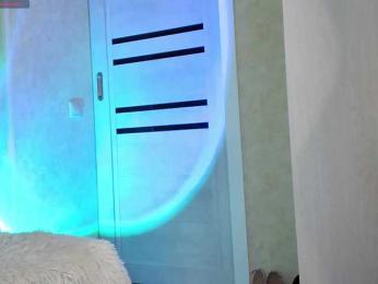 Rosea webcam bongacams model stream image