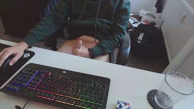 Aleex325 webcam model stream image