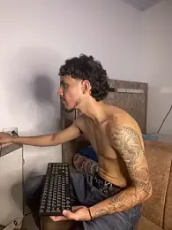 Kriss_Edwards webcam stripchat model stream image