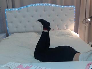 Beta Betty webcam model stream image