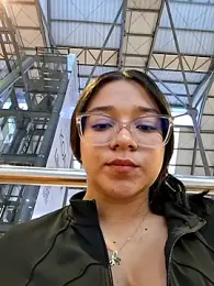 -VICKKY webcam model stream image